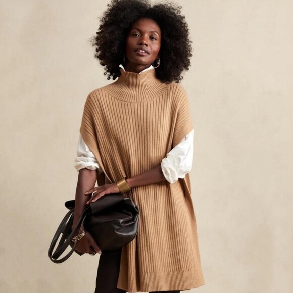 Banana Republic *NWT ($80) Women's Tan Brown Jumper Oversized Poncho Size M/L - Picture 1 of 9